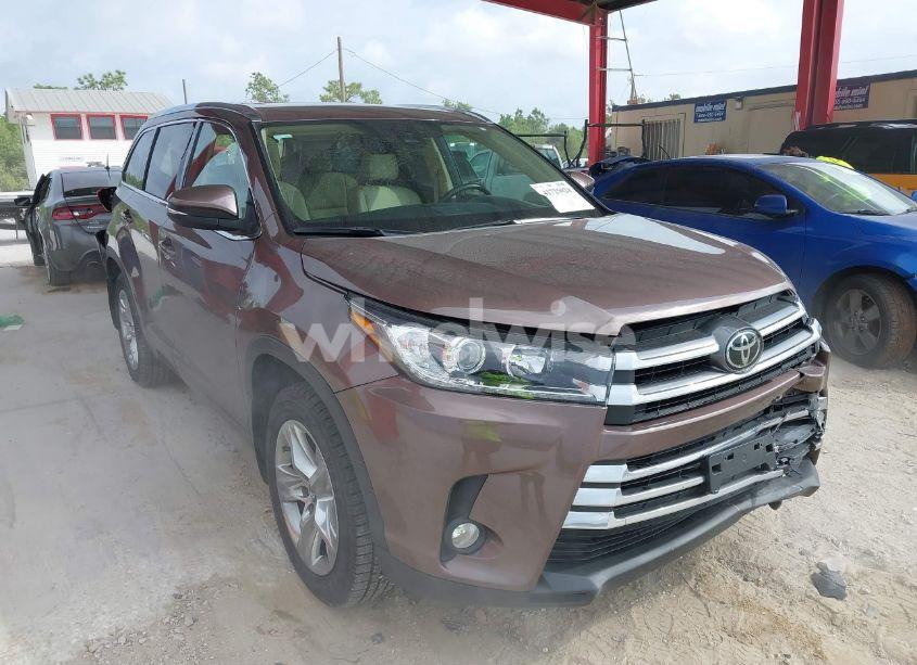 2017 Toyota Highlander LIMITED (VIN 5TDDZRFHXHS385617) main photo