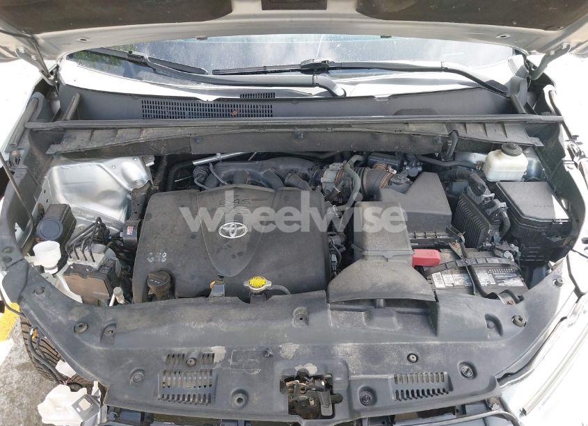 Photo 10 of 2017 Toyota Highlander LIMITED/LIMITED PLATINUM (VIN 5TDDZRFHXHS448196)