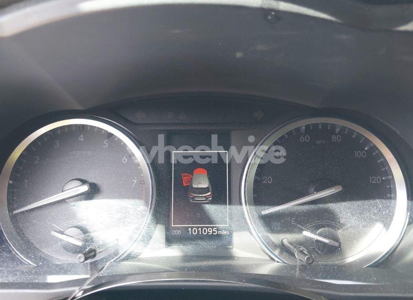 Photo 7 of 2017 Toyota Highlander LIMITED/LIMITED PLATINUM (VIN 5TDDZRFHXHS448196)