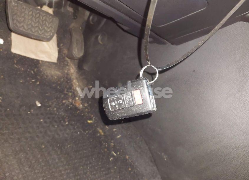 Photo 11 of 2018 Toyota Highlander LIMITED PLATINUM (VIN 5TDDZRFHXJS499168)