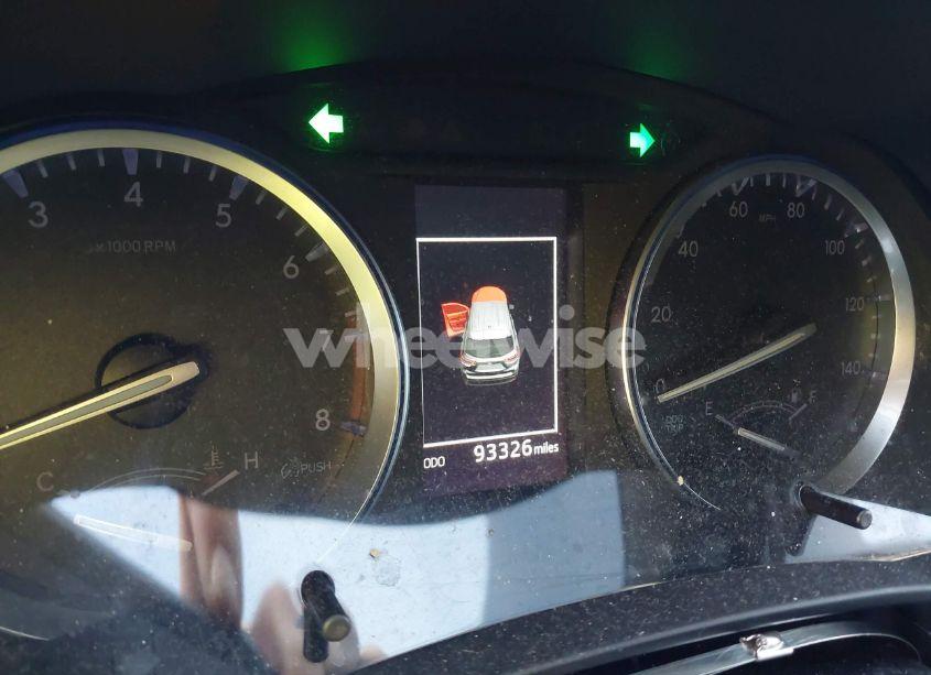 Photo 15 of 2018 Toyota Highlander LIMITED PLATINUM (VIN 5TDDZRFHXJS499168)