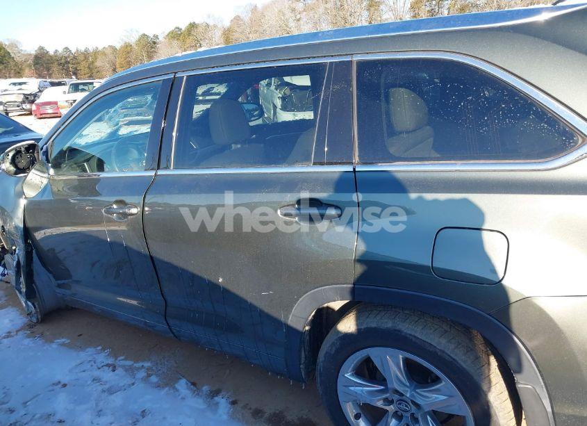 Photo 14 of 2019 Toyota Highlander LIMITED (VIN 5TDDZRFHXKS921411)