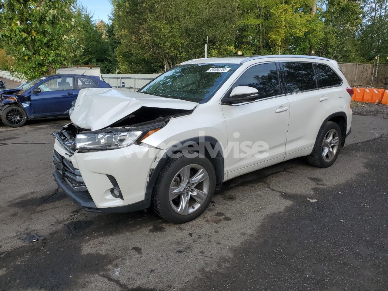 2019 TOYOTA HIGHLANDER LIMITED (VIN 5TDDZRFHXKS942047) main photo