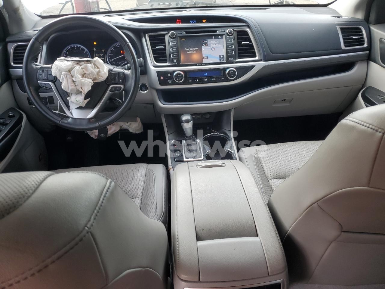 Photo 8 of 2019 TOYOTA HIGHLANDER LIMITED (VIN 5TDDZRFHXKS942047)