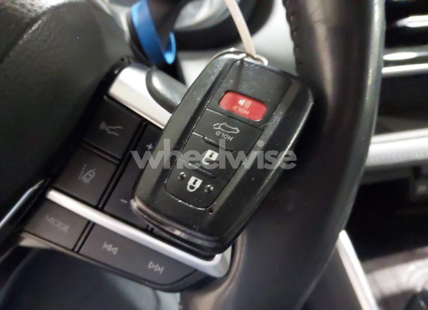 Photo 11 of 2021 Toyota Highlander HYBRID PLATINUM (VIN 5TDEBRCH0MS019446)