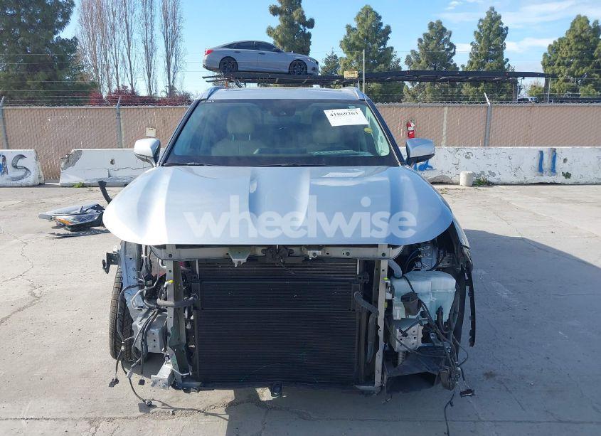 Photo 13 of 2021 Toyota Highlander HYBRID PLATINUM (VIN 5TDEBRCH3MS017352)