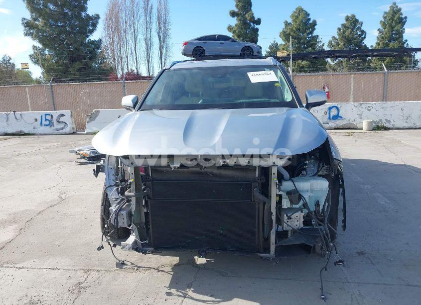 Photo 6 of 2021 Toyota Highlander HYBRID PLATINUM (VIN 5TDEBRCH3MS017352)