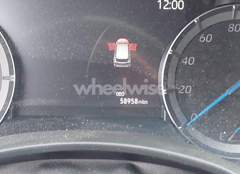 Photo 15 of 2021 Toyota Highlander HYBRID PLATINUM (VIN 5TDEBRCH4MS017859)