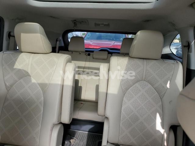 Photo 12 of 2020 TOYOTA HIGHLANDER HYBRID PLATINUM (VIN 5TDEBRCH8LS002635)