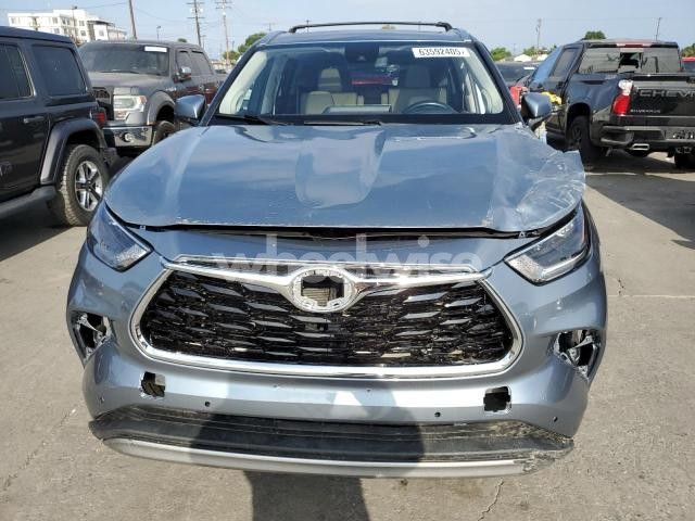 Photo 5 of 2020 TOYOTA HIGHLANDER HYBRID PLATINUM (VIN 5TDEBRCH8LS002635)