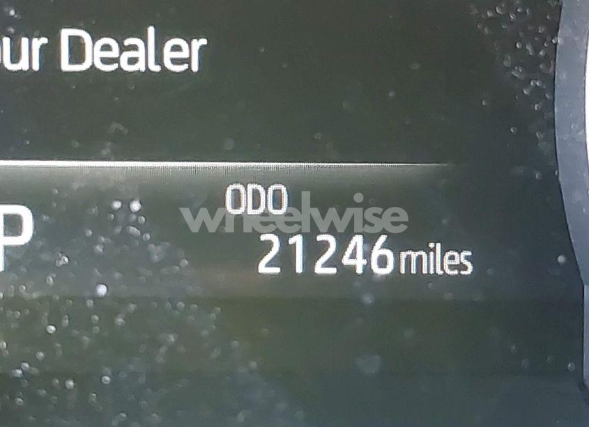 Photo 7 of 2022 Toyota Highlander HYBRID PLATINUM (VIN 5TDEBRCHXNS092020)