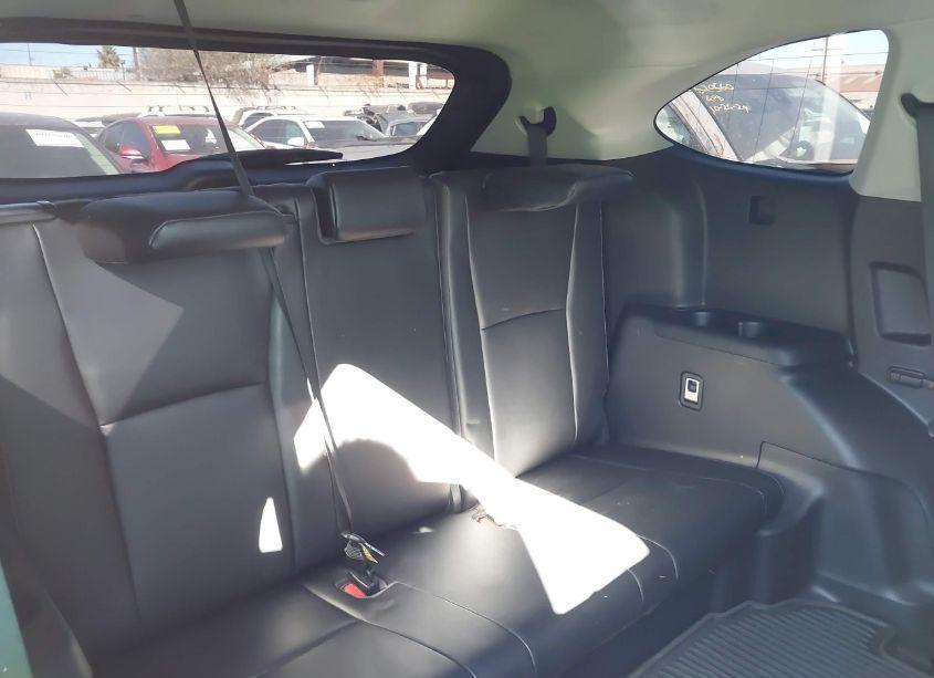 Photo 18 of 2023 Toyota Highlander HYBRID PLATINUM (VIN 5TDEBRCHXPS580984)