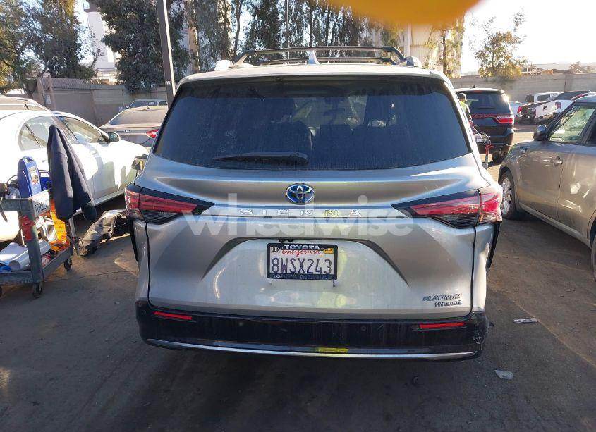 Photo 17 of 2021 Toyota Sienna PLATINUM (VIN 5TDERKEC2MS027892)