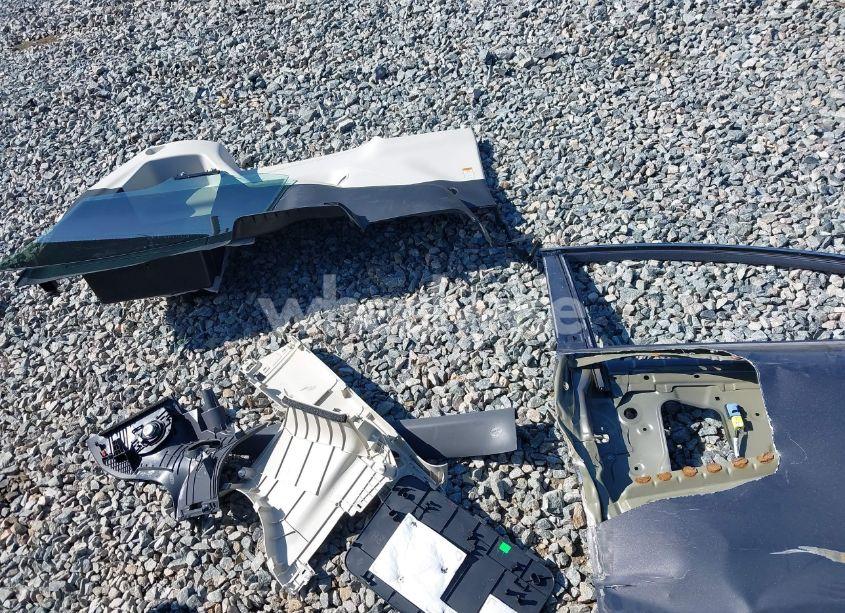 Photo 21 of 2023 Toyota Sienna PLATINUM (VIN 5TDERKEC5PS177449)