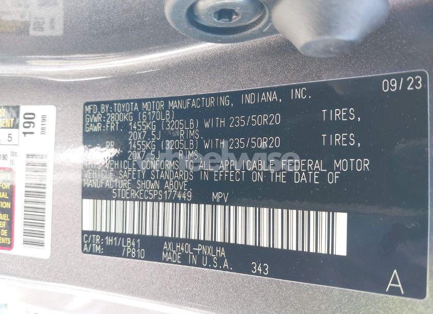 Photo 9 of 2023 Toyota Sienna PLATINUM (VIN 5TDERKEC5PS177449)
