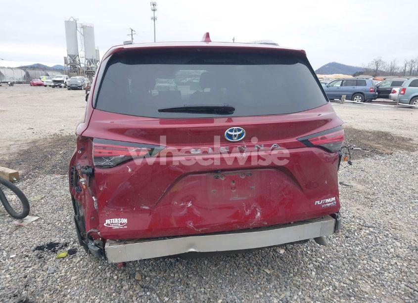Photo 17 of 2021 Toyota Sienna PLATINUM (VIN 5TDERKEC9MS027243)