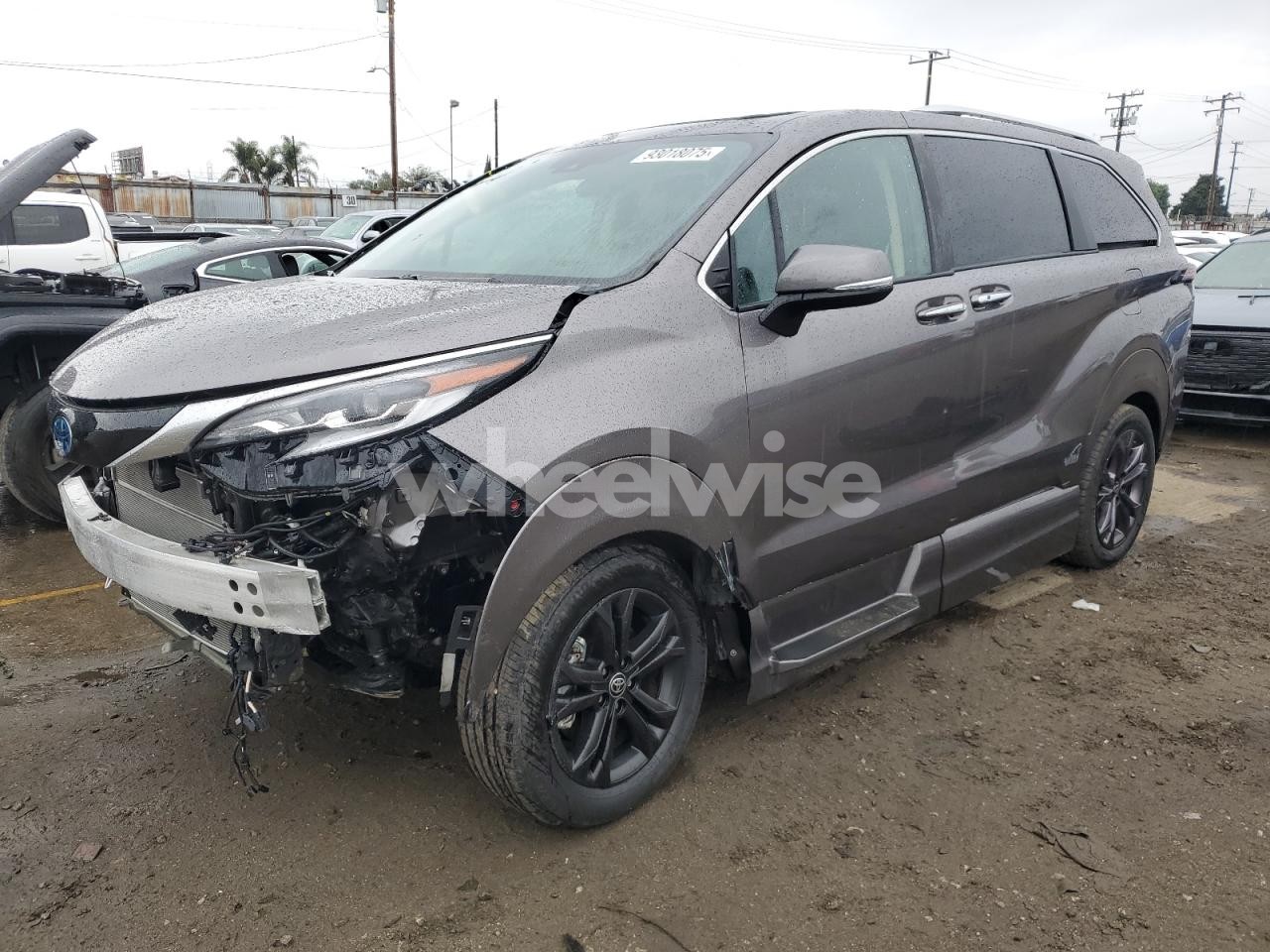 2023 TOYOTA SIENNA LIMITED (VIN 5TDESKFC0PS095809) main photo