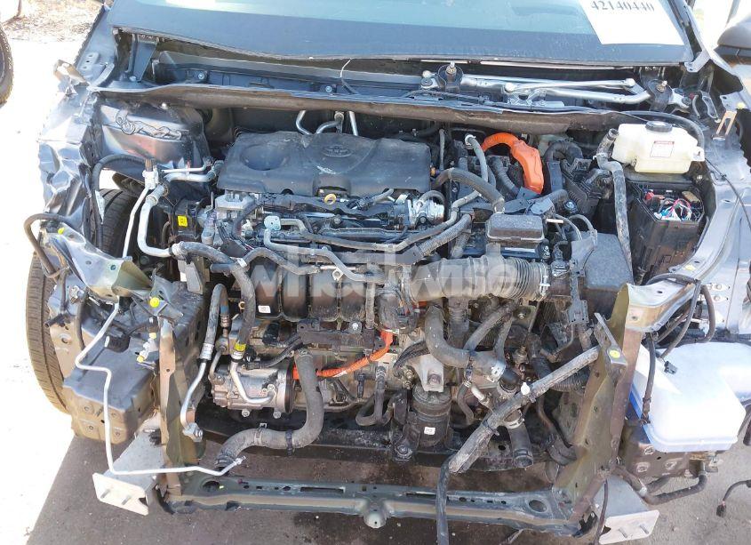 Photo 10 of 2024 Toyota Sienna PLATINUM (VIN 5TDESKFC4RS113702)