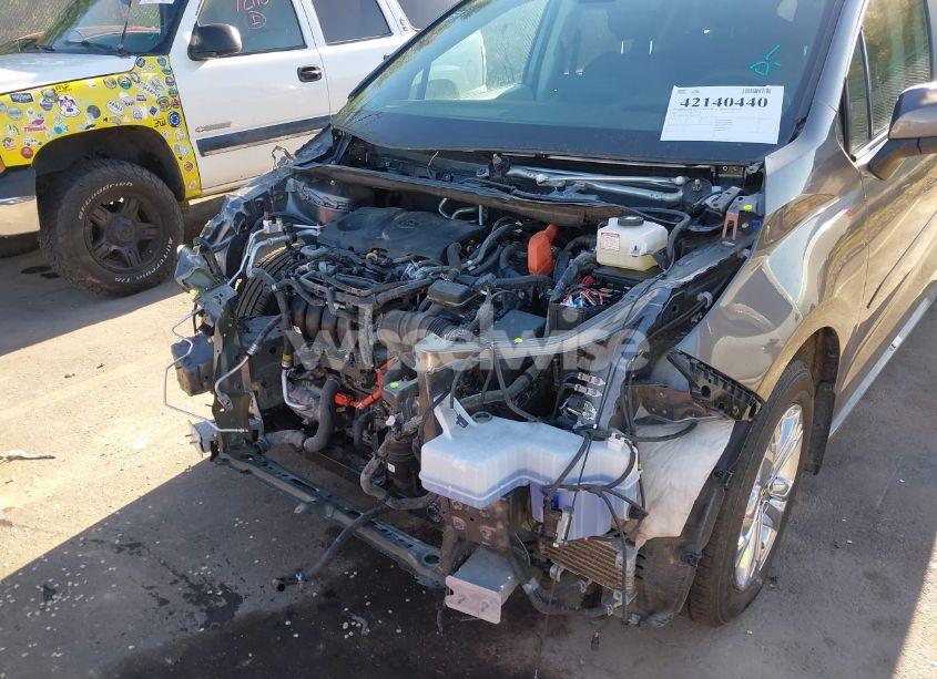 Photo 6 of 2024 Toyota Sienna PLATINUM (VIN 5TDESKFC4RS113702)