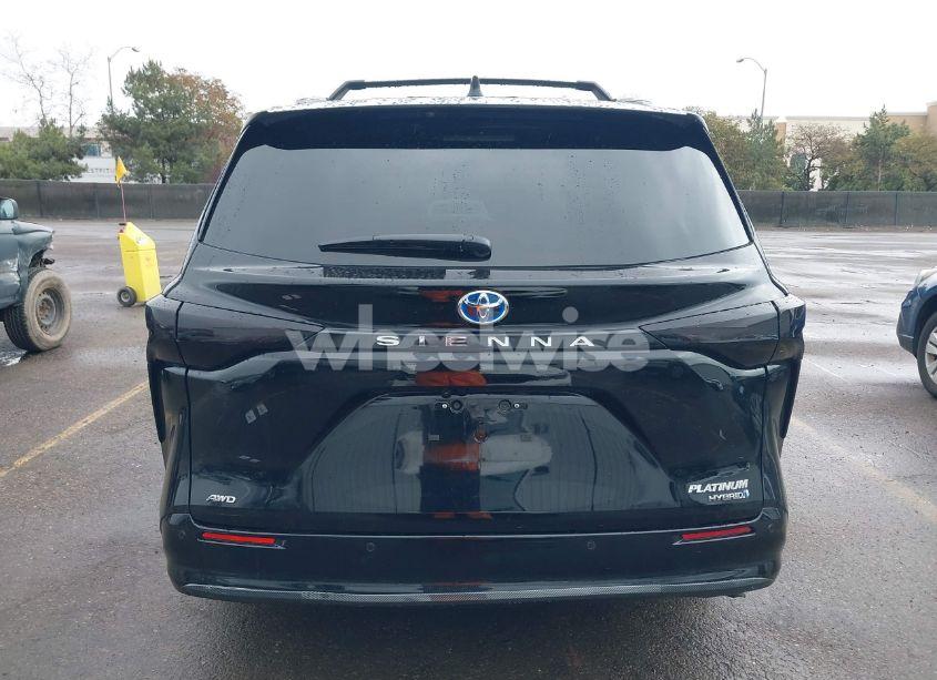 Photo 16 of 2023 Toyota Sienna PLATINUM (VIN 5TDESKFC5PS097037)