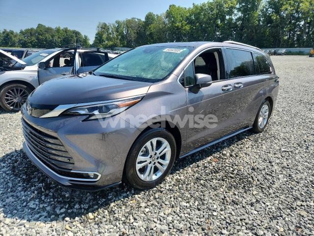 Photo 3 of 2023 TOYOTA SIENNA LIMITED (VIN 5TDESKFC7PS107292)