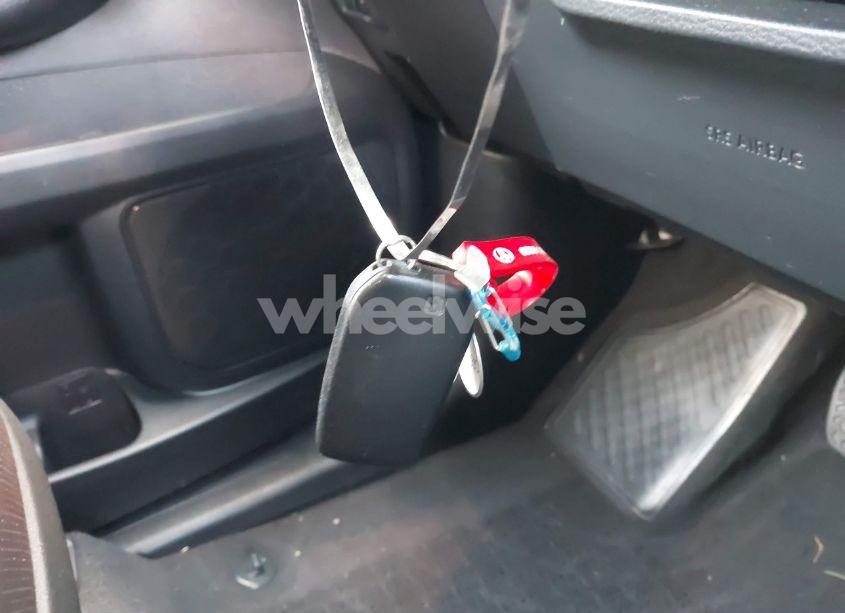 Photo 11 of 2024 Toyota Sienna PLATINUM (VIN 5TDESKFCXRS109542)