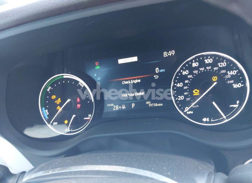 Photo 7 of 2024 Toyota Sienna PLATINUM (VIN 5TDESKFCXRS109542)