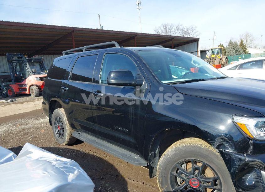Photo 13 of 2022 Toyota Sequoia TRD PRO (VIN 5TDEY5B14NS187796)