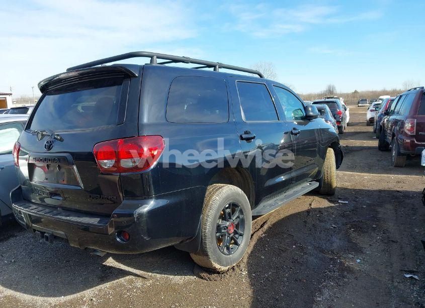 Photo 4 of 2022 Toyota Sequoia TRD PRO (VIN 5TDEY5B14NS187796)