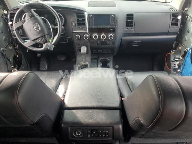 2021 TOYOTA SEQUOIA SR5 (VIN 5TDEY5B1XMS184724) main photo