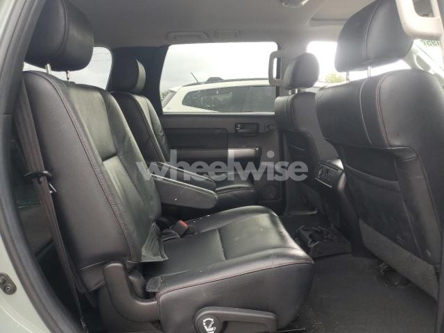 Photo 9 of 2021 TOYOTA SEQUOIA SR5 (VIN 5TDEY5B1XMS184724)