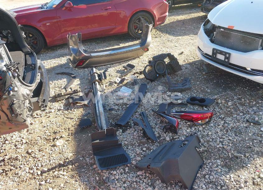 Photo 12 of 2023 Toyota Highlander HYBRID PLATINUM (VIN 5TDFARAH2PS525908)