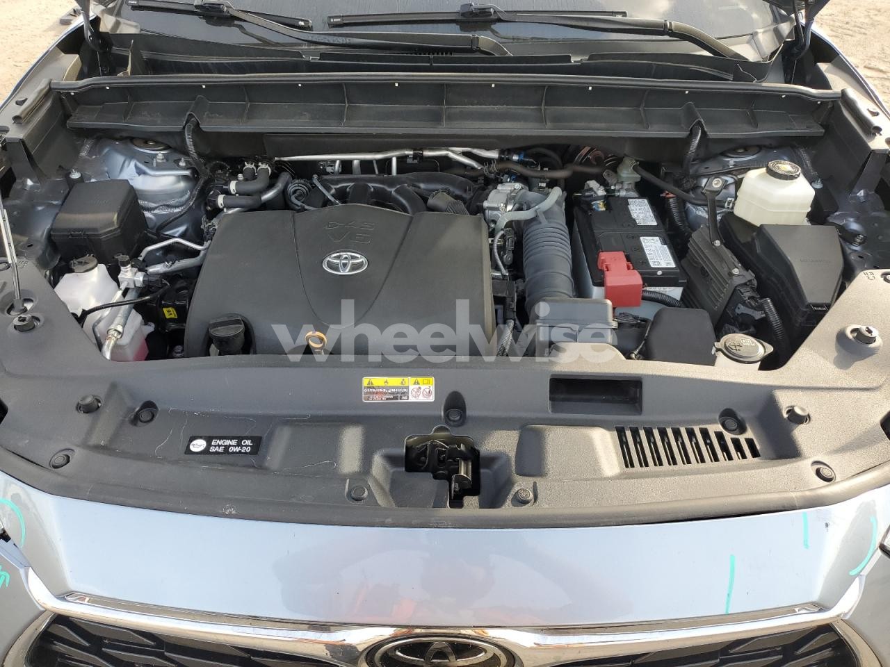 Photo 12 of 2022 TOYOTA HIGHLANDER PLATINUM (VIN 5TDFZRAH0NS112066)