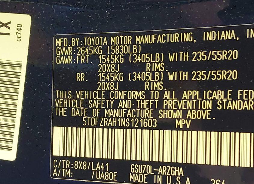 Photo 9 of 2022 Toyota Highlander PLATINUM (VIN 5TDFZRAH1NS121603)