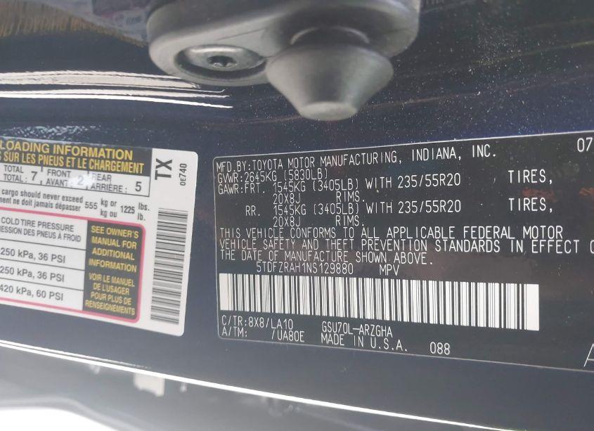 Photo 9 of 2022 Toyota Highlander PLATINUM (VIN 5TDFZRAH1NS129880)