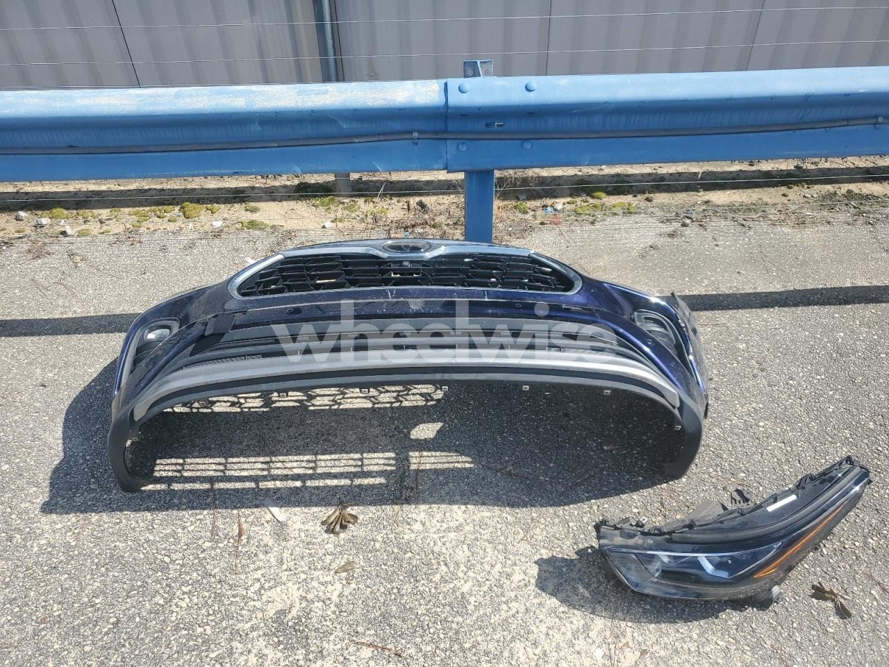 Photo 13 of 2020 TOYOTA HIGHLANDER PLATINUM (VIN 5TDFZRAH3LS030054)