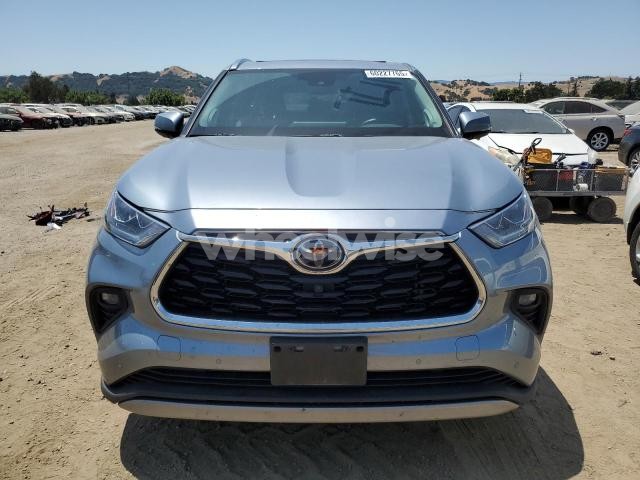 Photo 13 of 2021 TOYOTA HIGHLANDER PLATINUM (VIN 5TDFZRBH0MS119371)