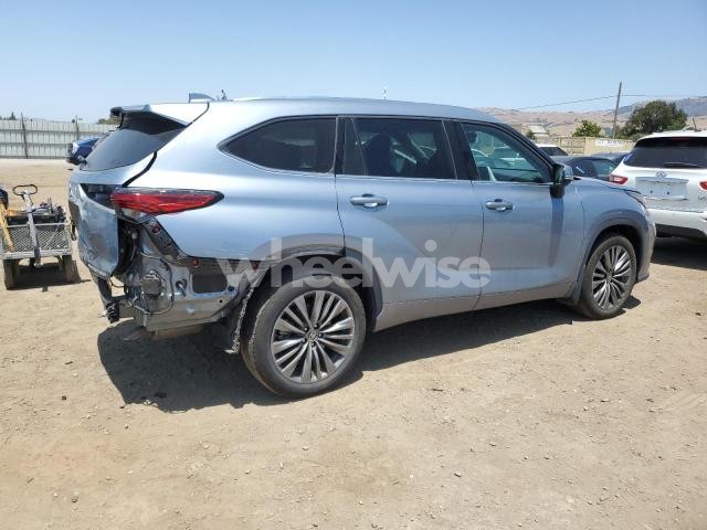 Photo 2 of 2021 TOYOTA HIGHLANDER PLATINUM (VIN 5TDFZRBH0MS119371)