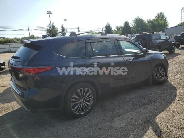 Photo 11 of 2021 TOYOTA HIGHLANDER PLATINUM (VIN 5TDFZRBH1MS099860)