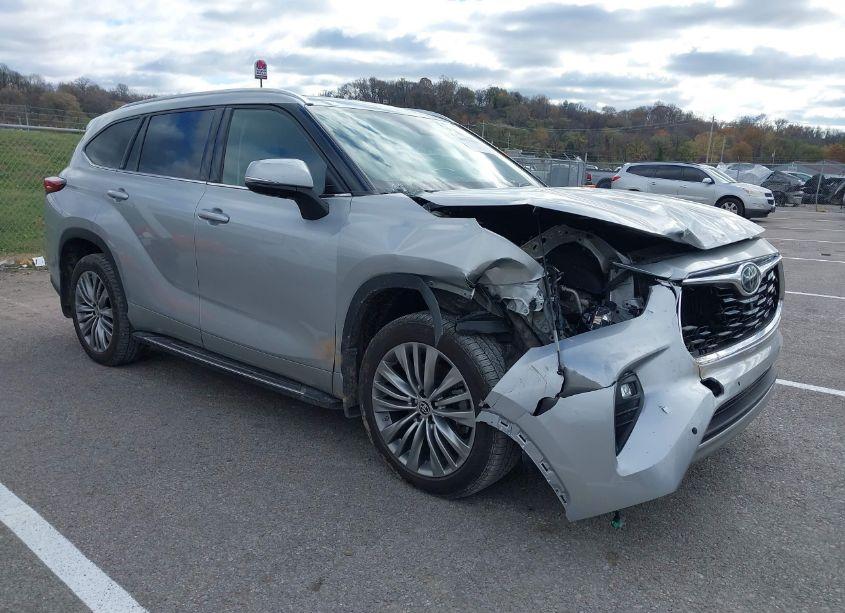 2021 Toyota Highlander PLATINUM (VIN 5TDFZRBH2MS079651) main photo