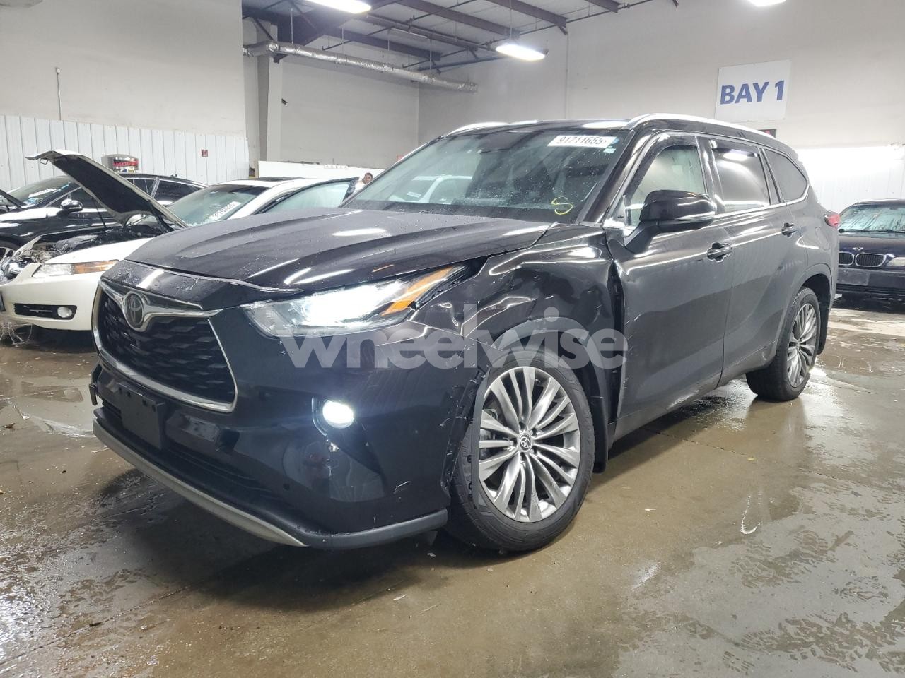 2020 TOYOTA HIGHLANDER PLATINUM (VIN 5TDFZRBH4LS044883) main photo