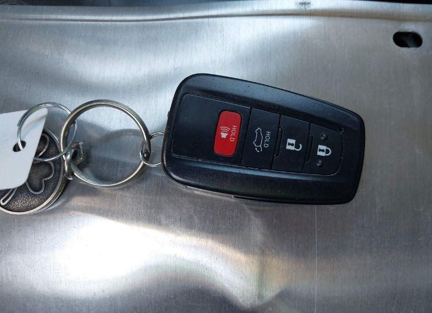 Photo 11 of 2022 Toyota Highlander PLATINUM (VIN 5TDFZRBH4NS238462)