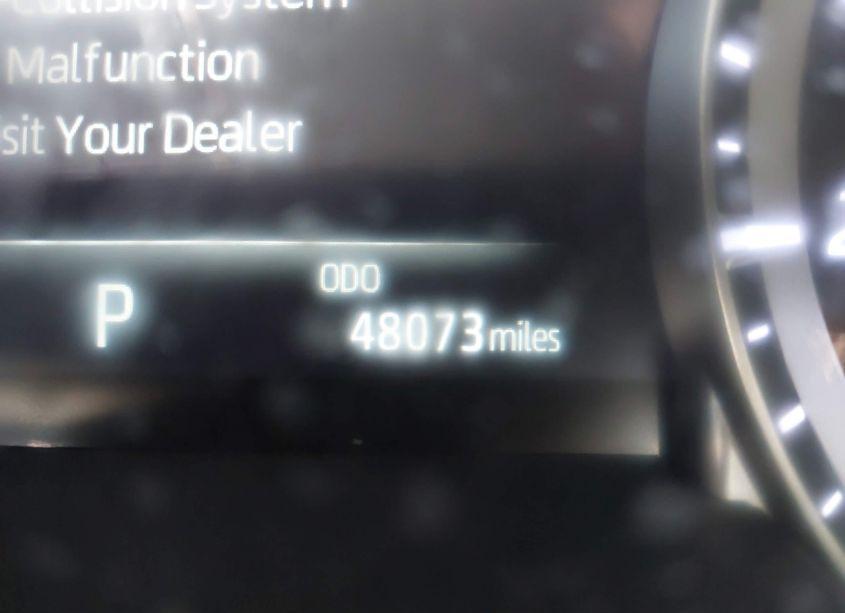 Photo 16 of 2022 Toyota Highlander PLATINUM (VIN 5TDFZRBH4NS238462)