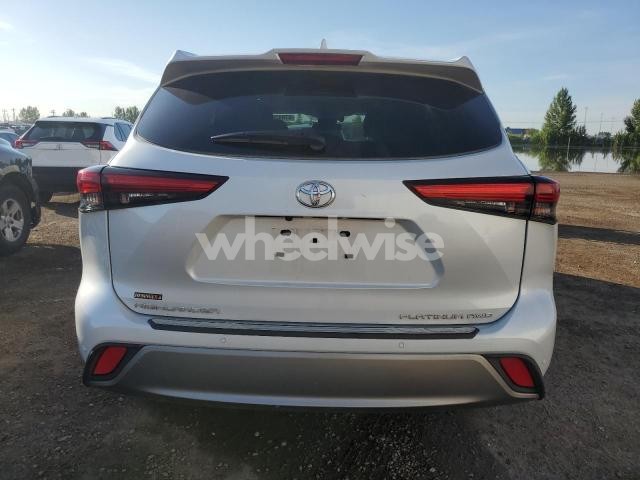 Photo 10 of 2022 TOYOTA HIGHLANDER PLATINUM (VIN 5TDFZRBH4NS250563)