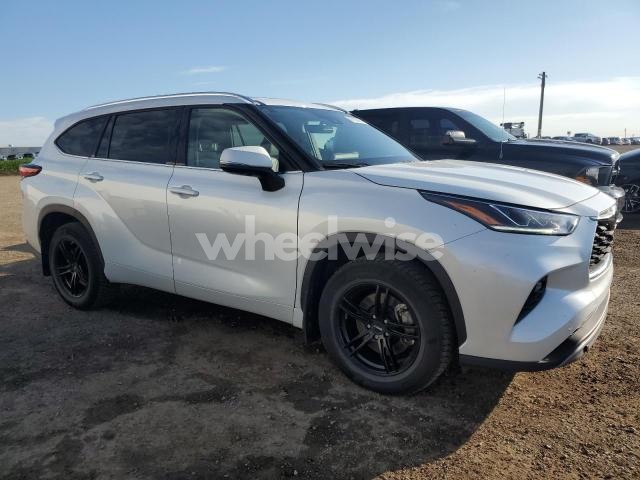 Photo 13 of 2022 TOYOTA HIGHLANDER PLATINUM (VIN 5TDFZRBH4NS250563)