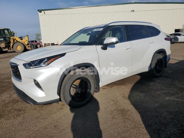 Photo 8 of 2022 TOYOTA HIGHLANDER PLATINUM (VIN 5TDFZRBH4NS250563)