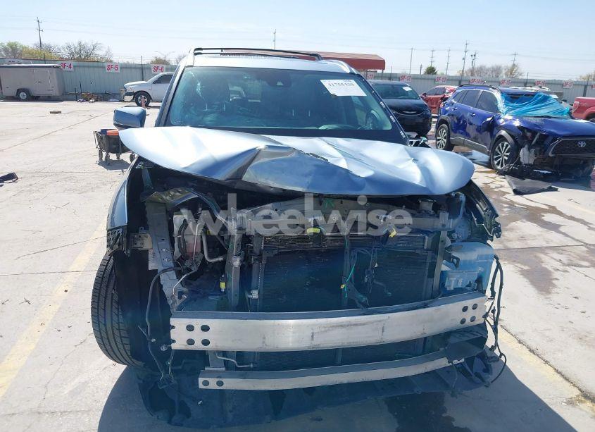 Photo 13 of 2021 Toyota Highlander PLATINUM (VIN 5TDFZRBH5MS095732)