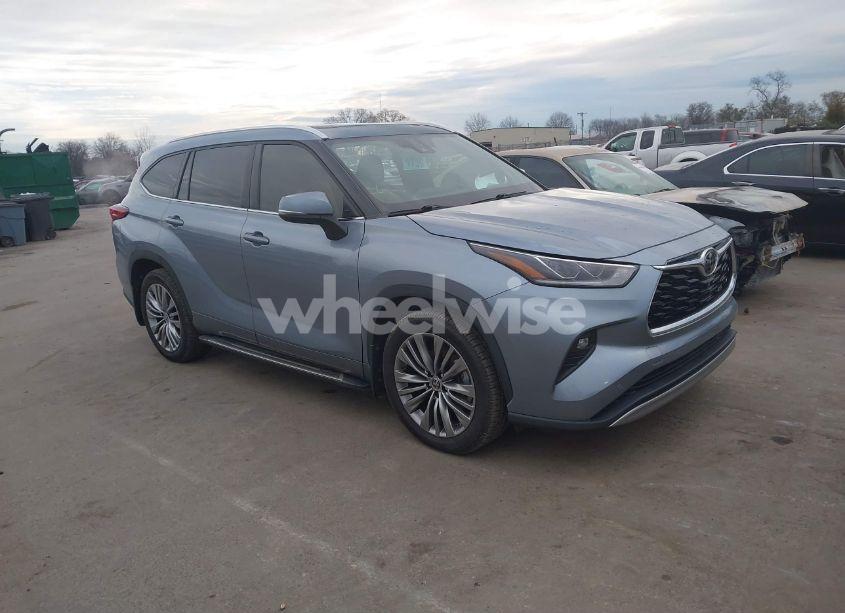 2021 Toyota Highlander PLATINUM (VIN 5TDFZRBH7MS123403) main photo
