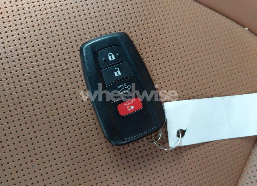 Photo 11 of 2021 Toyota Highlander PLATINUM (VIN 5TDFZRBH7MS123403)