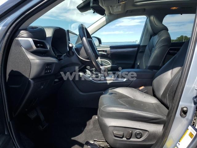 Photo 7 of 2020 TOYOTA HIGHLANDER PLATINUM (VIN 5TDFZRBH8LS019002)